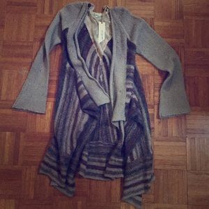 Beautiful BKE cardigan